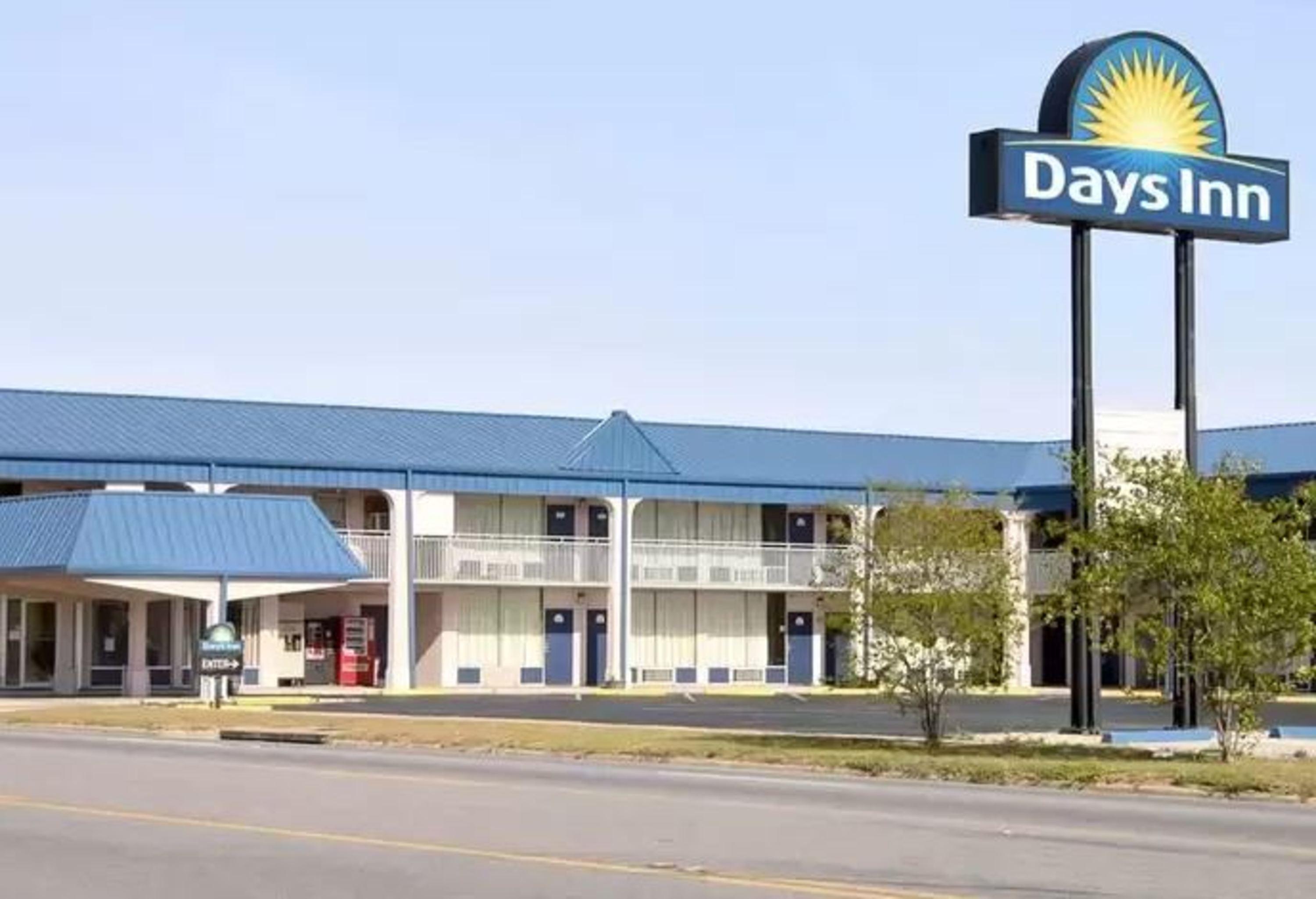 Days Inn By Wyndham Donalsonville Exteriör bild